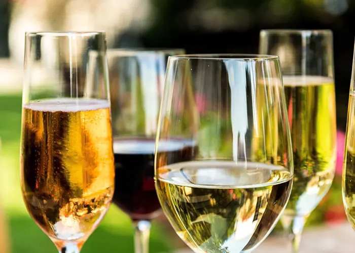 Live Music on the Patio - Vinylistics DJ