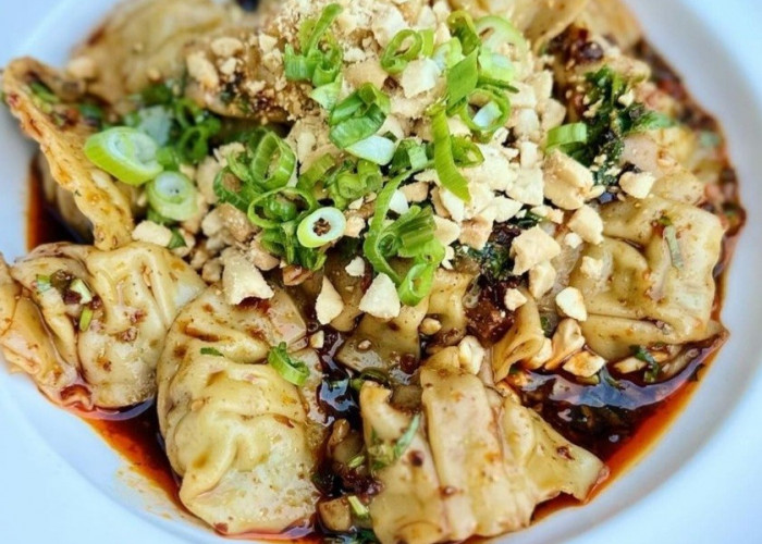 Pinot & Potstickers